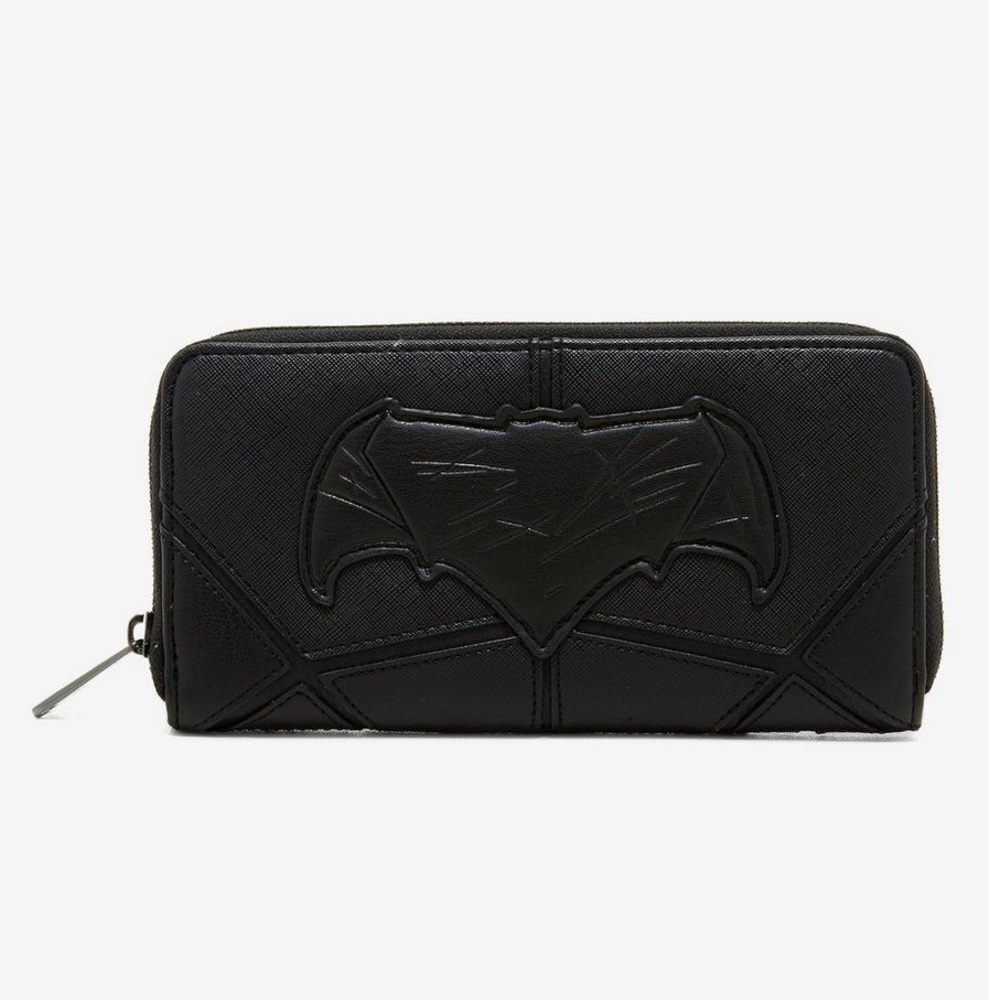 NWT Loungefly X DC Comics Justice League Batman Zipper Wallet